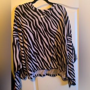 Nike cropped pullover